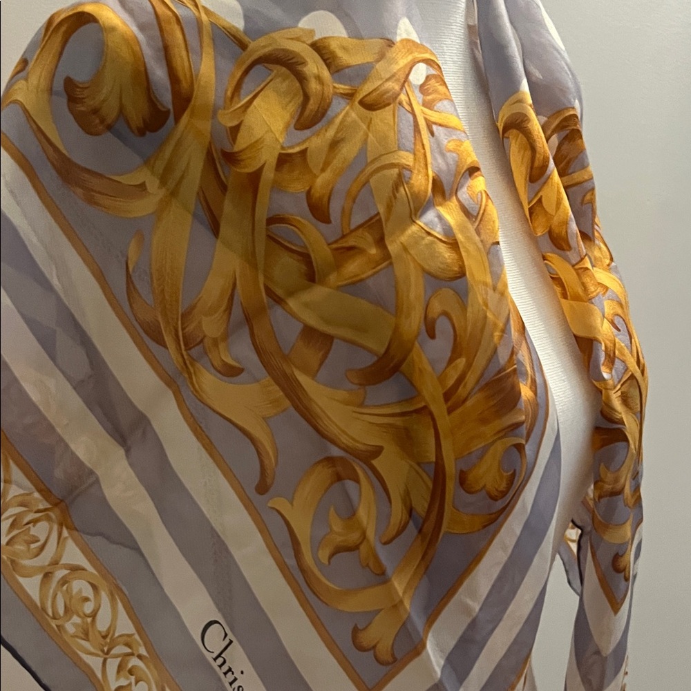 Dior Elegant Gold and Gray Scarf with Polka Dots - Picture 3 of 12